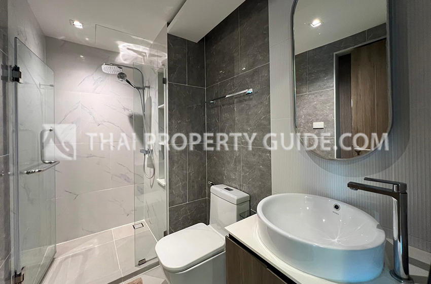 Apartment in New Petchburi 
